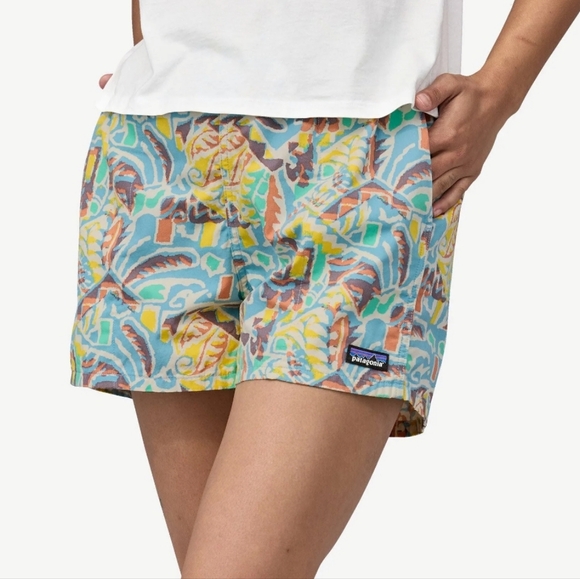 Patagonia Pants - NWT WOMEN'S Patagonia shorts